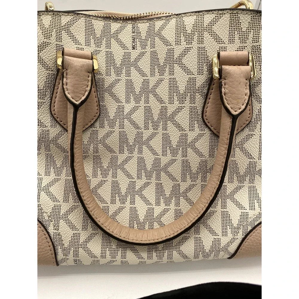 Michael Kors MK Hattie Satchel Bowling Crossbody Bag‎ Vanilla/Pink
